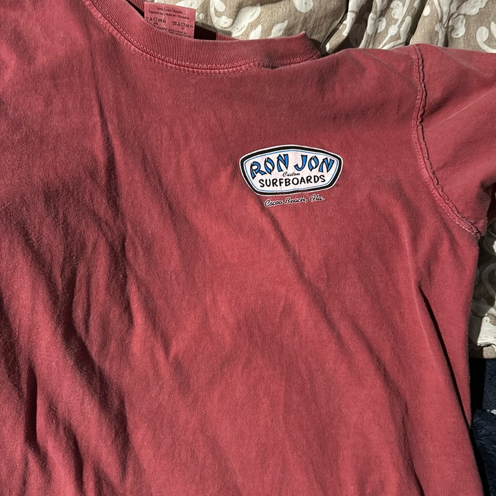 Ron Jon beach shirt size small